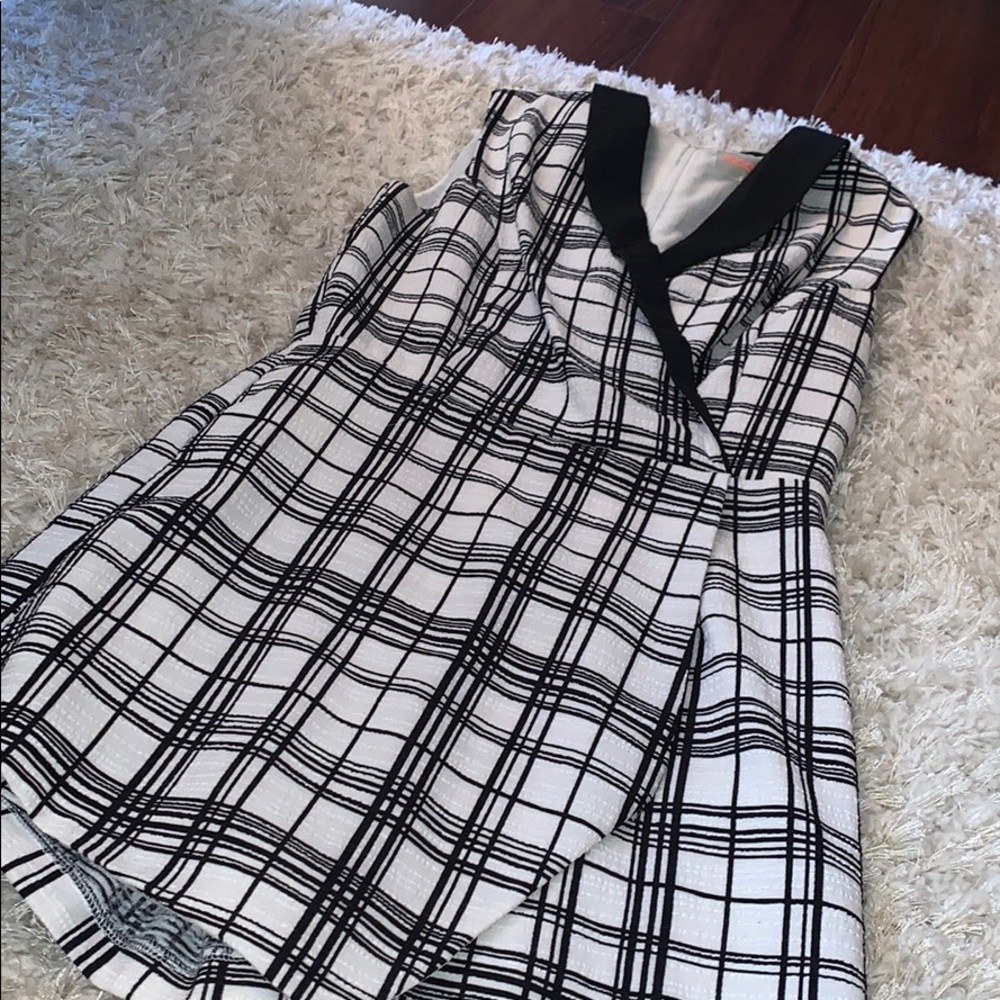 ROMPER Black & White